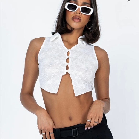 White Collar Top with pearl buttons - Princess Polly - Picture 2 of 4